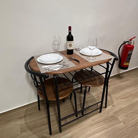 Al 106 Apartment Free Wi-Fi 5 Min Dalla Stazione Prato  Esterno foto