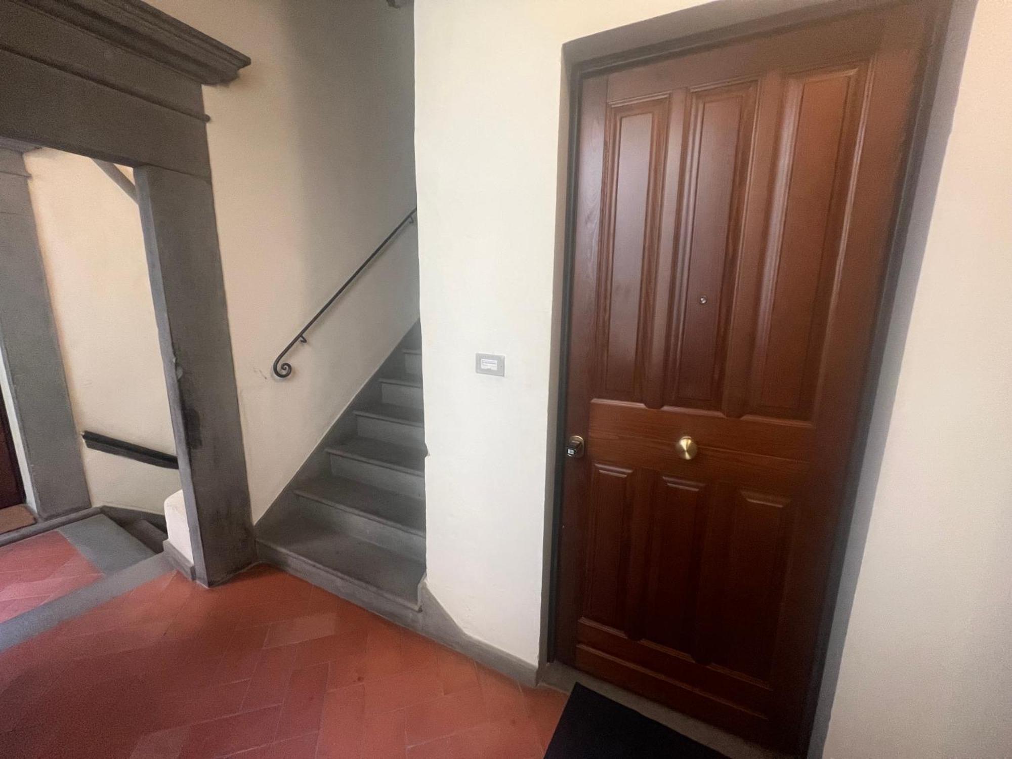 Al 106 Apartment Free Wi-Fi 5 Min Dalla Stazione Prato  Esterno foto