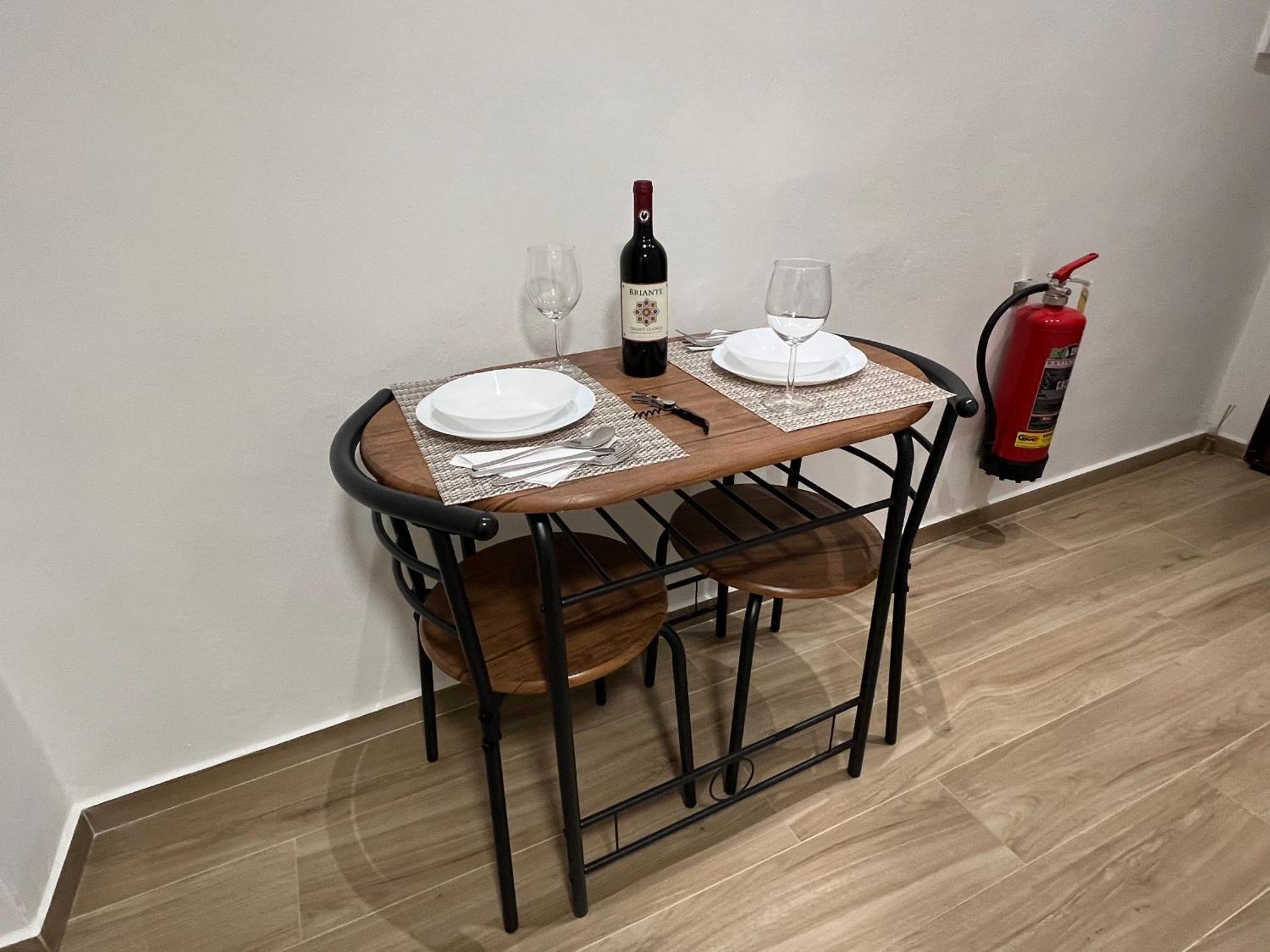 Al 106 Apartment Free Wi-Fi 5 Min Dalla Stazione Prato  Esterno foto